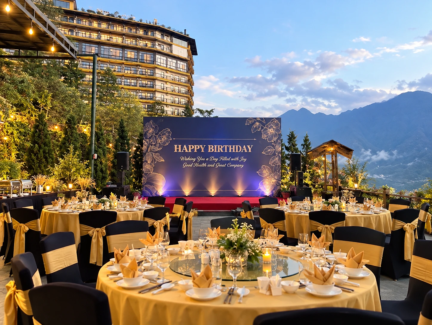 Outdoor Courtyard | KK Sapa Hotel